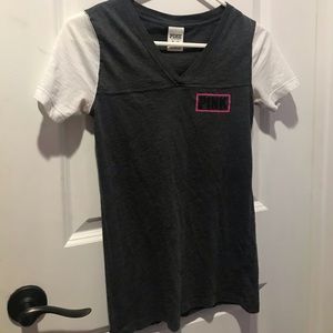 Victoria Secret PINK t-shirt